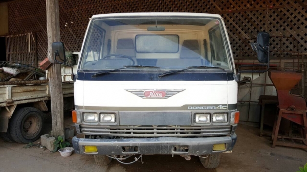 ขาย รถโม่ปูน 2.5 คิว HINO เครื่อง HO7C 180 แรงม้า เกียร์ HO พวงมาลัยพาวเวอร์ รถใช้งานอยู่ประจำ เอกสารใบอินวอยซ์ ราคาต่อรองได้ ขาย รถโม่ปูน 2.5 คิว HINO เครื่อง HO7C 180 แรงม้า เกียร์ HO พวงมาลัยพาวเวอร์ รถใช้งานอยู่ประจำ เอกสารใบอินวอยซ์ ราคาต่อรองได้