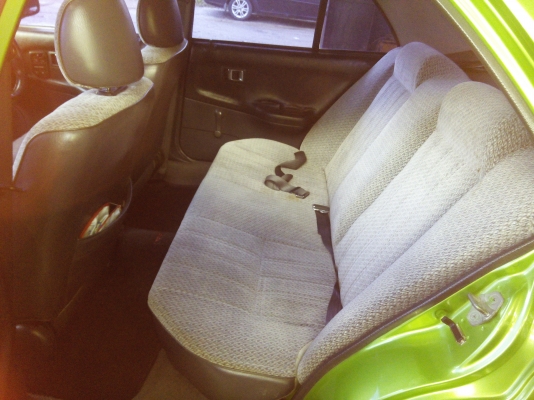 ขายรถเก๋ง HONDA CITY LXi 1500cc เกียร์ธรรมดา แอร์เย็นฉ่ำ ราคา 70000