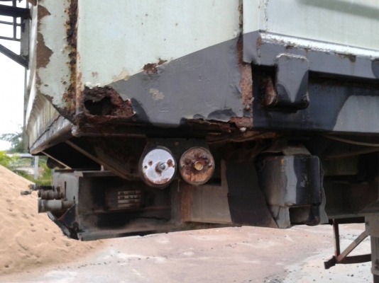 รถอีซูซุ 10 ล้อ หัวลาก FXZ 240 แรงม้า. ปี 38.  ( ขายแม่ , ลูก. )     สนใจติดต่อ  081 - 6079515