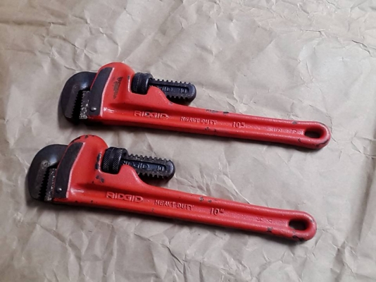 ประแจ Ridgid ขนาด 10 นิ้ว