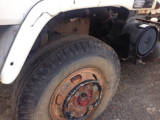 รถอีซูซุ  10  ล้อ โม่ปูน FXZ  270 แรงม้า. ปี 48  ( ยูโรทู. )    สนใจติดต่อ  081 - 6079515