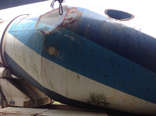 รถอีซูซุ  10  ล้อ โม่ปูน FXZ  270 แรงม้า. ปี 48  ( ยูโรทู. )    สนใจติดต่อ  081 - 6079515