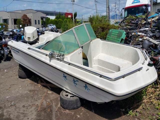 เรือท้องลอน