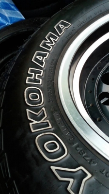 ขายยาง 31X10.5ขอบ15 yokohama ปี14ชุดละ12000