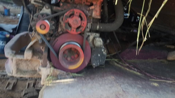 ขายรถเกี่ยวข้าวศักดิ์พัฒนา230โบว์ อัดโซ่ใหม่ เช็คพร้อมลงงาน ตัวเดิน10 ปั๊ม22 พร้อมดูรถหน้างาน