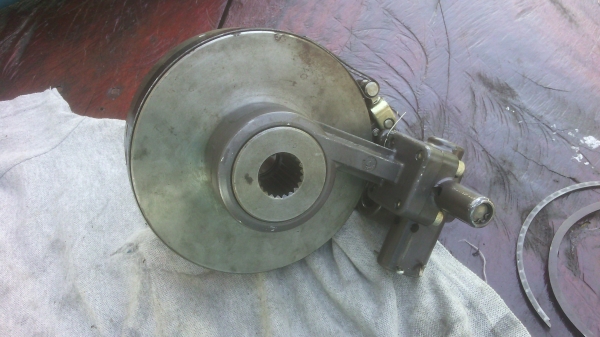 ขายดุม pto FORD 6610