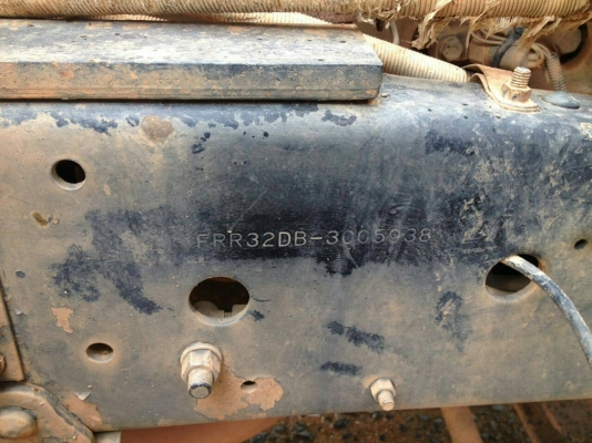 ขายรถบรรทุก 6 ล้อดัมพ์ ISUZU FRR 195 แรงม้า รถประกอบ ยาง 8.25 ราคา 650000