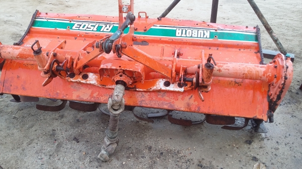 ขายโรตารี่คูโบต้า ขนาด1.50ม. พร้อมยอยปั่น พร้อมใช้งาน ขายโรตารี่คูโบต้า ขนาด1.50ม. พร้อมยอยปั่น พร้อมใช้งาน