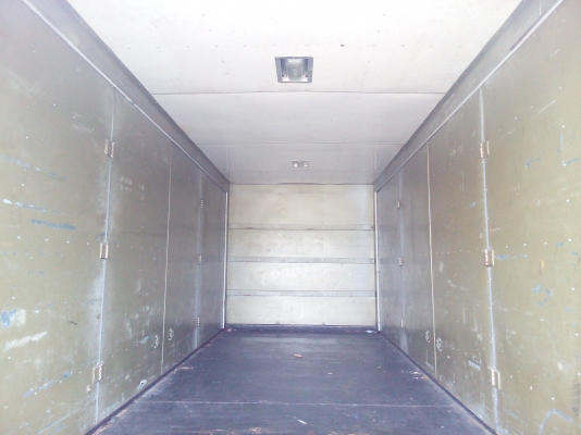 6 ล้อกลาง *ตู้ 10บาน*  *Euro.3*  ISUZU  NMR  130 แรงม้า *คอมมอนเรว*  รถสวยจริง+พร้อมใช้งาน* รถห้างแท้ * มีเล่มพร้อมโอน*