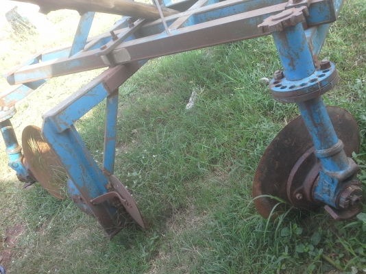 ขายเหมาอุปกรณ์ต่อพวงรถไถฟอดร์ 3 รายการ