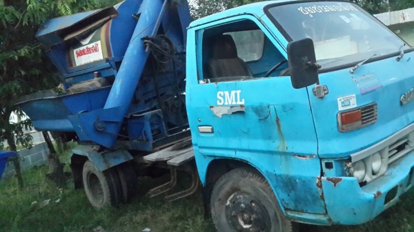 ขายด่วนรถสีข้าวห้าฟุตสิงเปลือยจัมโบ้รถหกล้อเครื่องอีซูซุ85แรง ขายด่วนรถสีข้าวห้าฟุตสิงเปลือยจัมโบ้รถหกล้อเครื่องอีซูซุ85แรง