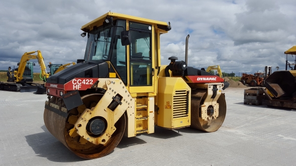 ขายรถบด เบรคดาวน์ ขนาด 10 ตัน  Dynapac CC422HF  เก่ายุโรป