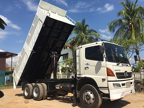 ฝากขาย ขาย HINO MEGA 320 ยูโรทู ดั้มสามมิตร มีระบบลาก ยางเรเดียล เครื่องเดิม เกียร์เดิม