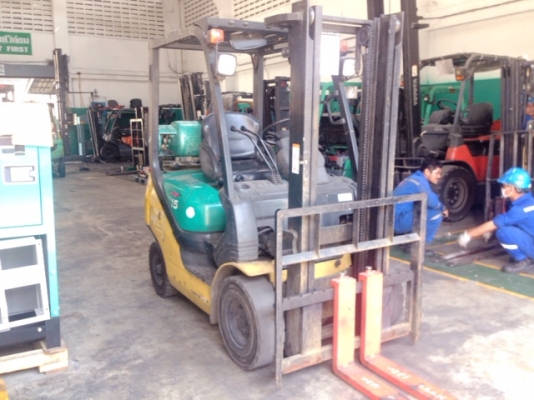 รถฟอร์คลิฟต์ 1.5 ตัน Komatsu FG15T-20#663083 แก๊ส LPG สนใจโทร. 080-6565422 (หนิง)