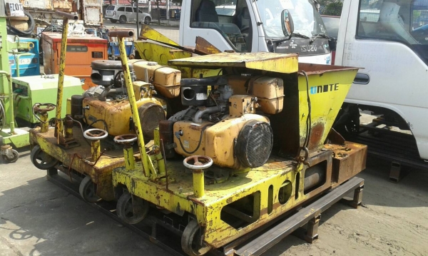 ขายเครื่องปูยางแบบเดินตาม ราคา 28,000 บาท