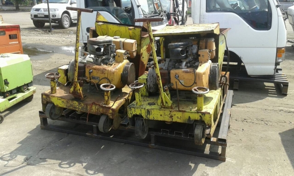 ขายเครื่องปูยางแบบเดินตาม ราคา 28,000 บาท