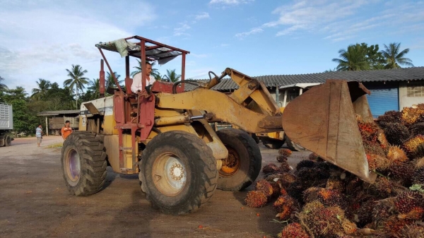 ขายรถตัก ยี่ห้อ Komatsu