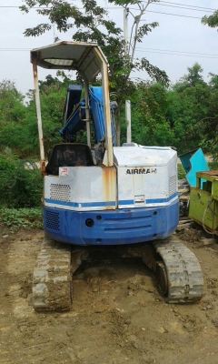 ขาย AIRMAN รถขุดเล็ก ขนาด 3 ตัน ราคา 197,000 บาท