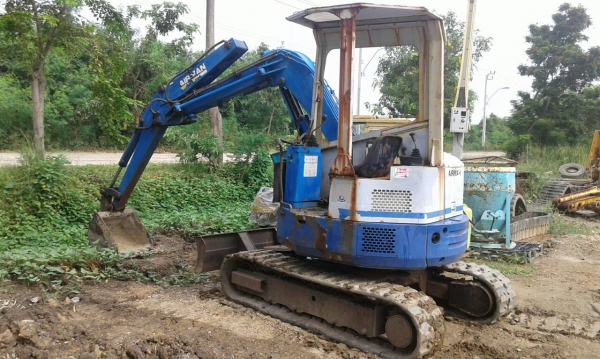 ขาย AIRMAN รถขุดเล็ก ขนาด 3 ตัน ราคา 197,000 บาท