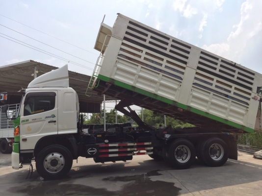 (หลุดจอง)ขาย10ล้อHINO MEGA. FM 1A. 344แรงม้าHi-speed.Euro3. ซี่รี่ย์500คอมมอนเรล.  ปี57  2เพลา กะบะดั้มหิน-ทรายทั่วไปเเต่เจ้าของต่อเเผงข้างขึ้นมาอีกรถสวยสภาพป้ายเเดงวิ่งน้อยมากระบบเบรคเเห้งมีระบบลากพ่วงสามารถลากลูกที่เป็นดั้มได้เลยใครต้องการไม่ผิดหวังเเน่