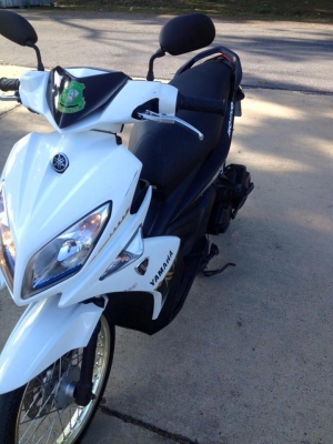 ขาย Nouvo Elegance 135 สีขาวดำ 16900฿