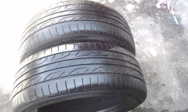 Dunlop LM704 ขนาด 235/55/18 ปี 13