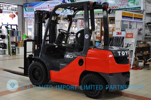 ขายรถโฟล์คลิฟท์มือสอง TOYOTA รุ่น 8FG30-11283 ราคา 435,000 บาท นำเข้าจากประเทศญี่ปุ่น 100\% ไม่เคยใช้งานในไทย