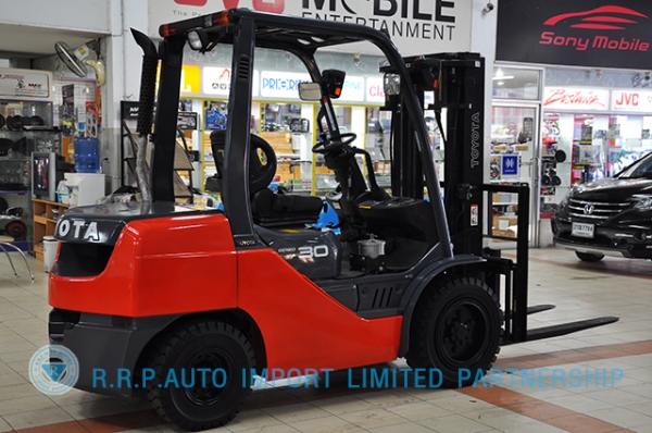 ขายรถโฟล์คลิฟท์มือสอง TOYOTA รุ่น 8FG30-11283 ราคา 435,000 บาท นำเข้าจากประเทศญี่ปุ่น 100\% ไม่เคยใช้งานในไทย