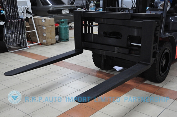 ขายรถโฟล์คลิฟท์มือสอง TOYOTA รุ่น 8FG30-11283 ราคา 435,000 บาท นำเข้าจากประเทศญี่ปุ่น 100\% ไม่เคยใช้งานในไทย