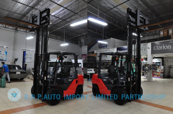 ขายรถโฟล์คลิฟท์มือสอง TOYOTA รุ่น 8FG30-11283 ราคา 435,000 บาท นำเข้าจากประเทศญี่ปุ่น 100\% ไม่เคยใช้งานในไทย