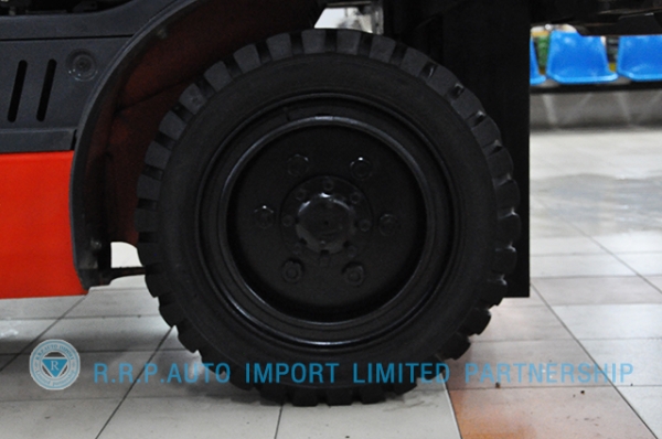 ขายรถโฟล์คลิฟท์มือสอง TOYOTA รุ่น 8FG30-11283 ราคา 435,000 บาท นำเข้าจากประเทศญี่ปุ่น 100\% ไม่เคยใช้งานในไทย