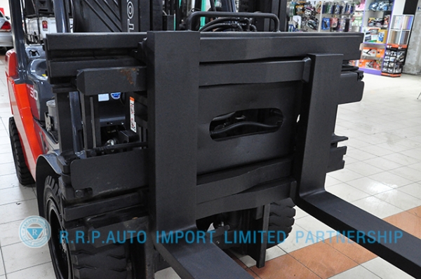 ขายรถโฟล์คลิฟท์มือสอง TOYOTA รุ่น 8FG30-11283 ราคา 435,000 บาท นำเข้าจากประเทศญี่ปุ่น 100\% ไม่เคยใช้งานในไทย