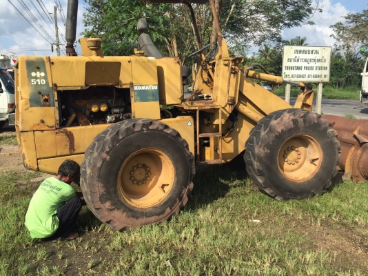 ขายรถตัก ยี่ห้อ komatsu