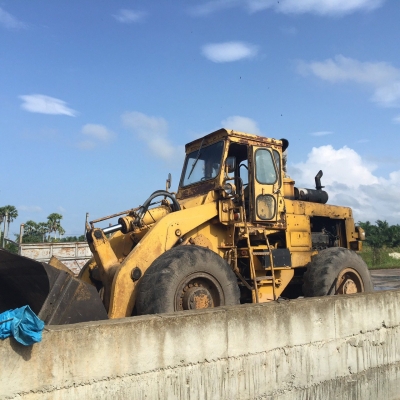 ขายรถตักมือ 2 ยี่ห้อ komatsu