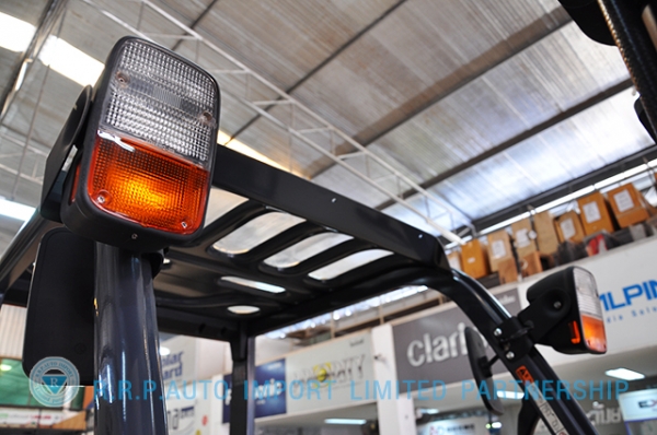 ขายรถโฟล์คลิฟท์มือสอง TOYOTA รุ่น 8FD30-31829 ราคา 590,000 บาท นำเข้าจากประเทศญี่ปุ่น 100\% ไม่เคยใช้งานในไทย