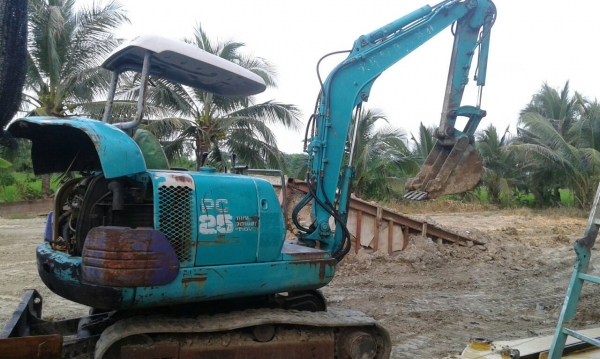 ขาย PC 25-1 KOMATSU ราคา  290,000 บาท