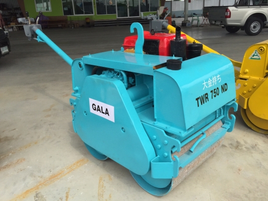 ขายรถบดเดินตาม Taikyoku รุ่นTwr-750HDมือสองญี่ปุ่น บดอัดสั่นสเทือนได้ เครื่องดีเซลยันม่า1สูบ  สภาพดีพร้อมใช้งาน  มีหลายคันให้เลือก หลายขนาด