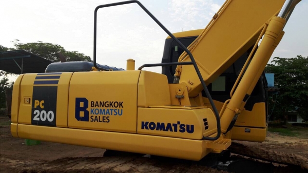 Komatsu   PC200-7 ไมล์ 2,000/เหมือนใหม่แกะกล่อง เอกสารใบแจ้งจำหน่ายครับ
