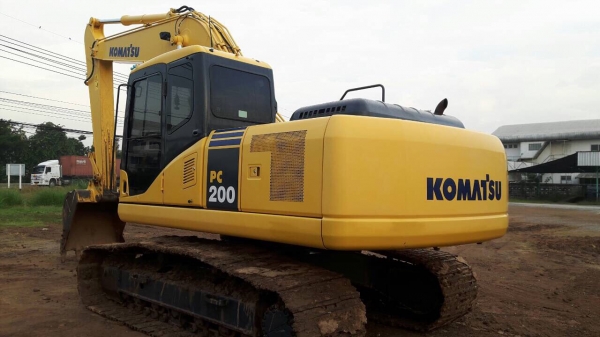 Komatsu   PC200-7 ไมล์ 2,000/เหมือนใหม่แกะกล่อง เอกสารใบแจ้งจำหน่ายครับ