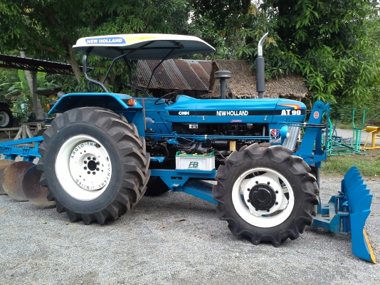 ขายรถไถฟอดร์ AT 90 แรงคานนิวฮอแลนด้นหน้าผานสามเอกสารอินวอย