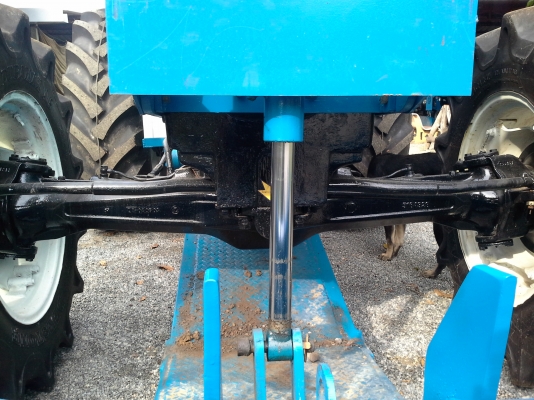 ขายรถไถฟอดร์ AT 90 แรงคานนิวฮอแลนด้นหน้าผานสามเอกสารอินวอย