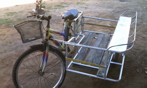 จักรยานพ่วงข้าง