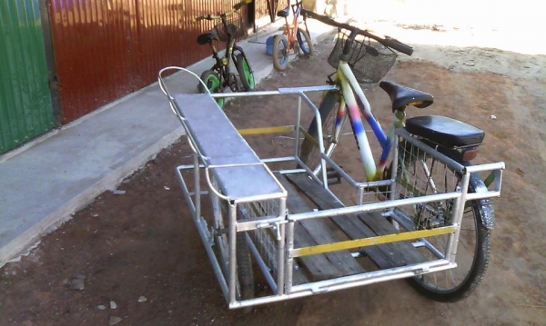 จักรยานพ่วงข้าง