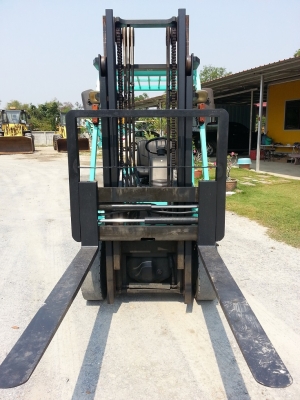 โฟคลิฟท์ Mitsubishi 2.5ตัน เสา 3เมตร ดีเซล ยางตัน ล้อคู่ นำเข้าจาก ญี่ปุ่น +++ สวยมาก พร้อมใช้งาน ขายถูก 090-986-2521