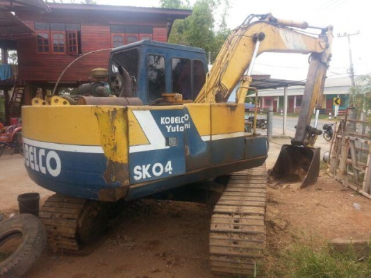 ขายแบคโค KOBELCO SK04 เครื่องเดิม ปั้มเดิม เอวแน่น ทำงานเร็ว เอกสารใบอินวอร์ย สนใจโทร 090-8588220คุณนะ 093-3258446คุณบิว หรือเข้าดูสินค้าอื่นๆได้ที่ www.truck.in.th/498 หรือเพจFacebook ณรงค์ ซื้อขายรถมือสอง (เว็บไซต์ส่วนตัว) หรือFacebook ตลาดรถมือสอง คุณน