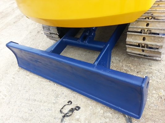 ราคาพิเศษ KOMATSU PC 30 รุ่น6 เก่าญี่ปุ่น สวยๆ 086-348-2188 พง