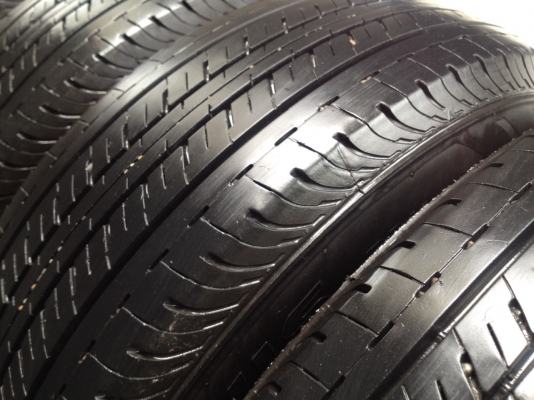 ยางBRIDGESTONE DURAVIS 215 70R16ลงพื้นปลายปี2014สวย ราคาทั้งชุด4,800บาท ยางBRIDGESTONE DURAVIS 215 70R16ลงพื้นปลายปี2014สวย ราคาทั้งชุด4,800บาท