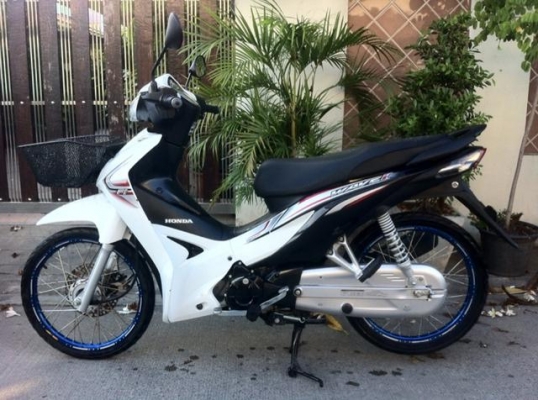 New Honda Wave110i สตาร์ทมือ รถ4เดือนวิ่งพันโลสวยมาก