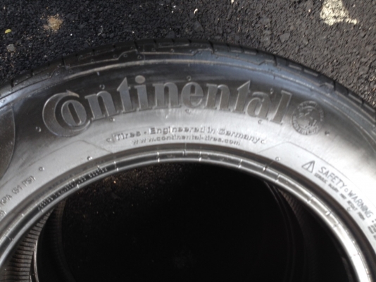 ยางContinental 215 60R16 ปี2014 สภาพสวยถูกมากๆใช้ยาว ยางContinental 215 60R16 ปี2014 สภาพสวยถูกมากๆใช้ยาว