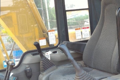 Komatsu PC 120-6E อามพิเศษแทรคกว้าง นำเข้าจากญี่ปุ่น โทร.090-986-2521 อ๊อบ